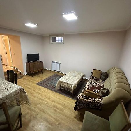 Apartamento Ghazaryan Ereván Exterior foto