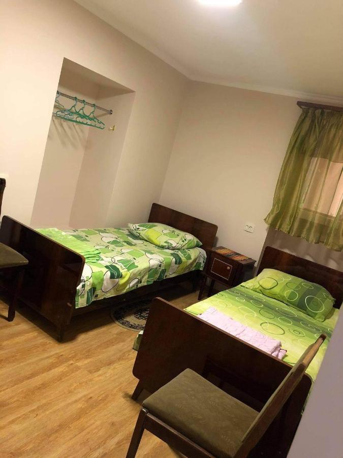 Apartamento Ghazaryan Ereván Exterior foto