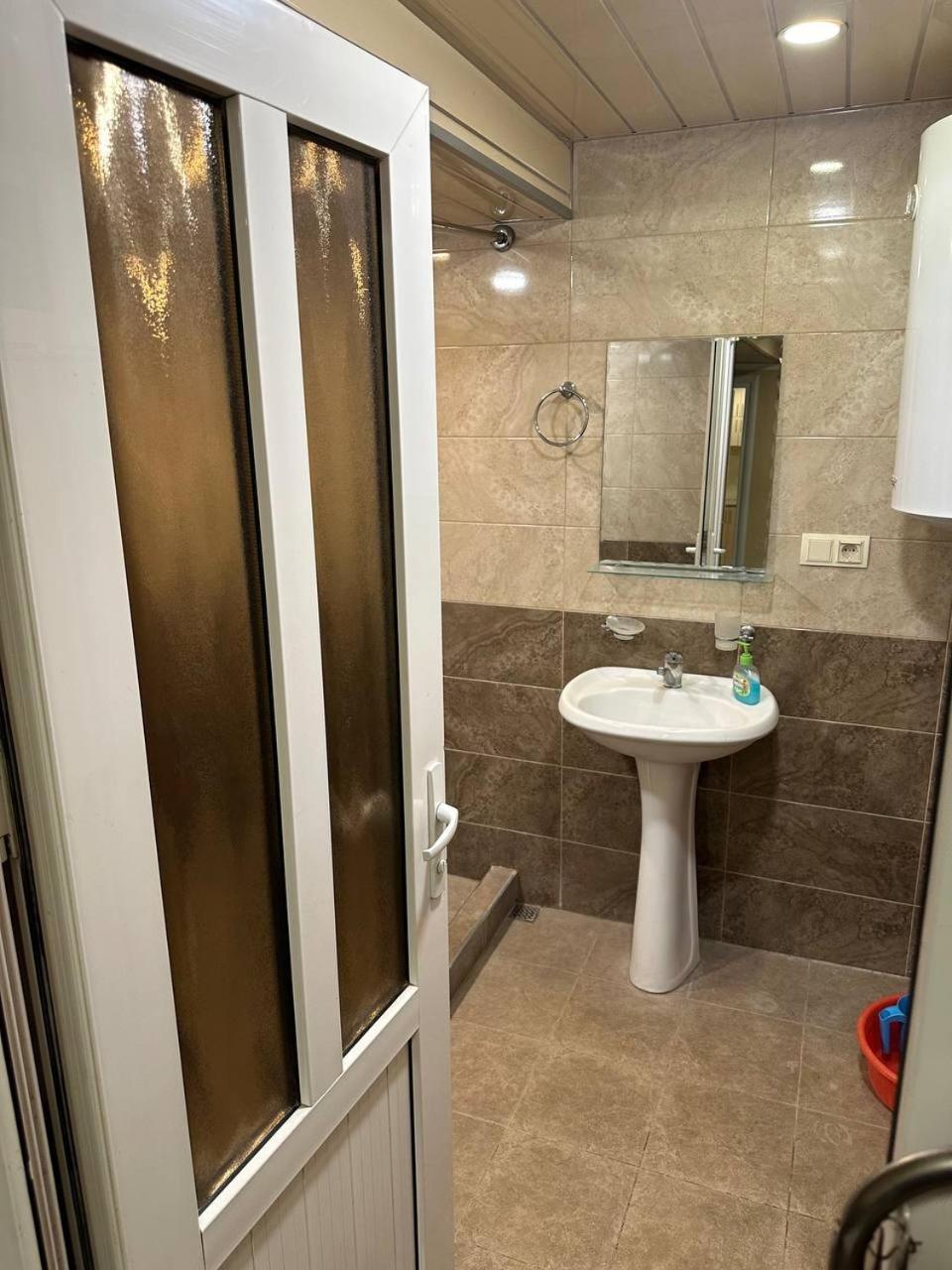 Apartamento Ghazaryan Ereván Exterior foto